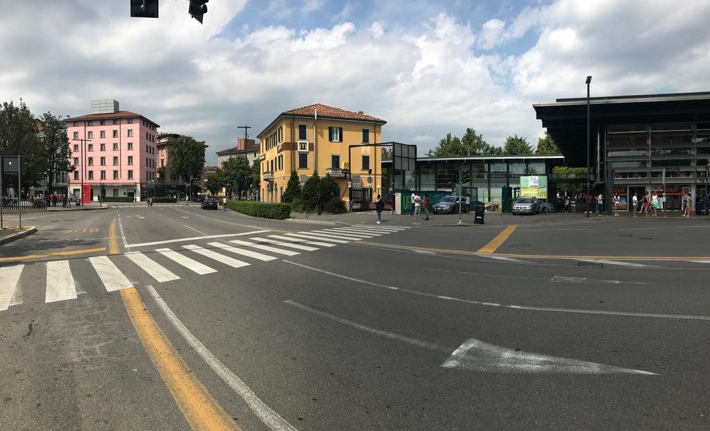 Airport Station Bergamo Bérgamo Exterior foto